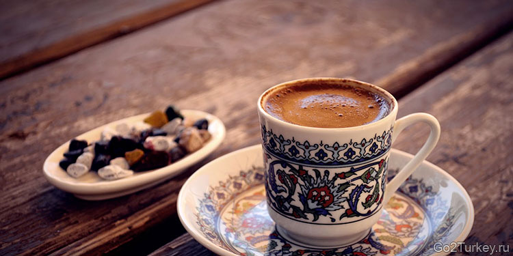 Кофе по-восточному или кофе по-турецки — кофе, приготавливаемый путём варки молотых кофейных зёрен в турке, иногда с добавлением сахара