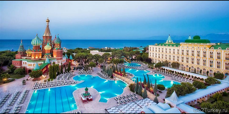  Отель Kremlin Palace в районе Кунду в Анталье