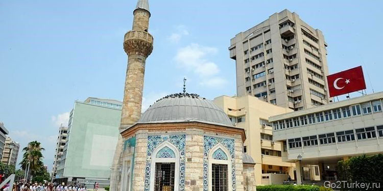 Мечеть Шадырван в Измире