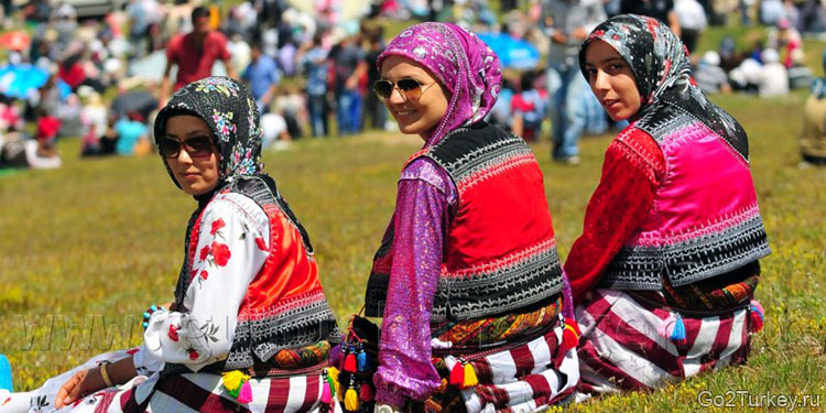 Фестиваль Кадырга (Kadirga Festival) — один из самых известных фестивалей в Турции